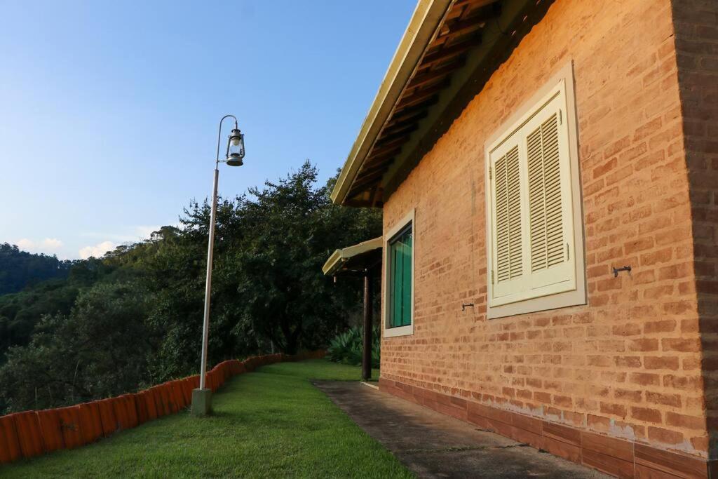 Recanto Dos Beija Flores, Chale Lantana C Monte Alegre do Sul Extérieur photo