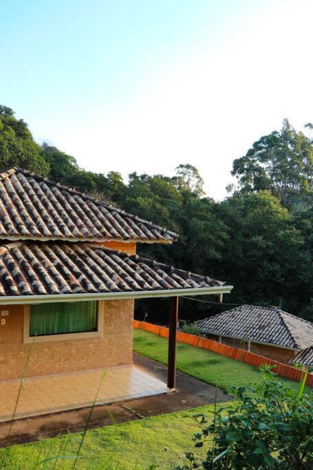 Recanto Dos Beija Flores, Chale Lantana C Monte Alegre do Sul Extérieur photo