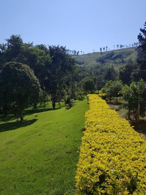 Recanto Dos Beija Flores, Chale Lantana C Monte Alegre do Sul Extérieur photo